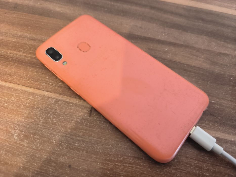 Samsung a20e Dual SIM  ca Nou