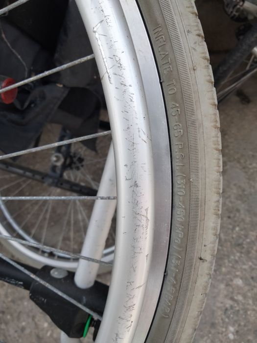 Scaun cu rotile pentru persoane cu dizabilități!