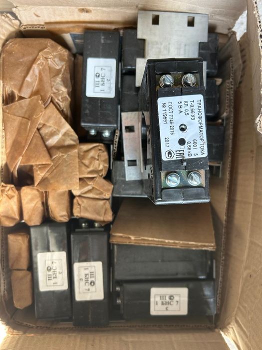 Трансформатор тока 600/5а