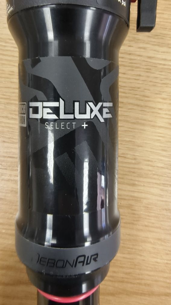 Заден амортисьор/Шок Rock Shox Deluxe Select+ 205x65mm Trunion
