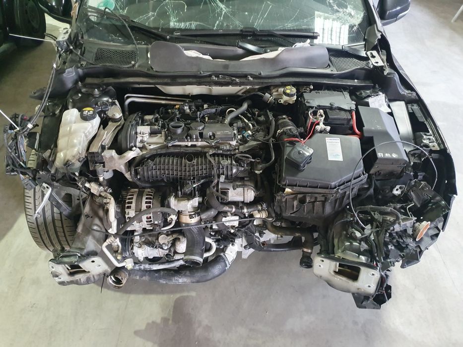 Volvo V40 , T3 , 2017 , 61000 KM , euro 6 , 2.0 benzina