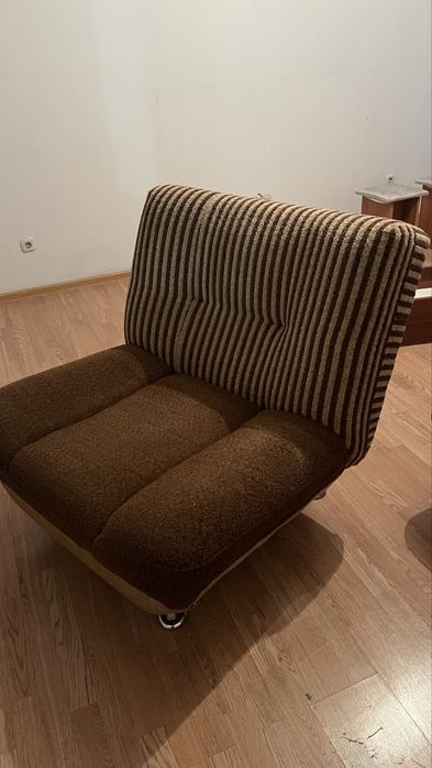 Продам Диван срочно