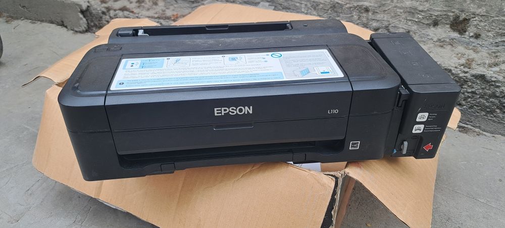 Принтер цветной. Epson L110