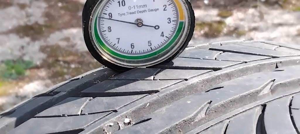 Гуми 195 65 15 БФгудрич BFGoodrich 2 броя. Нов внос. Не са нови!