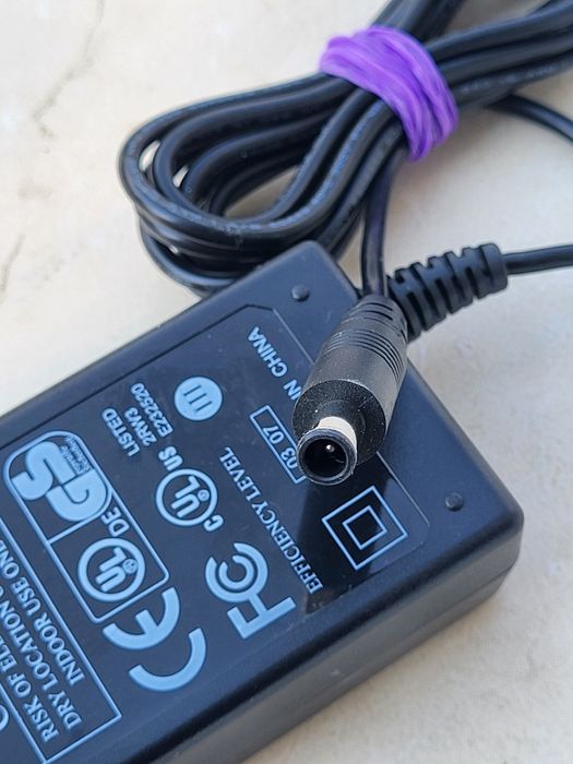 Alimentator 18V 3A 54W mufa cu pin