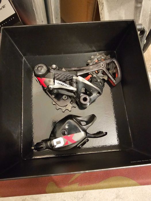 Schimbator si maneta SRAM Eagle X01