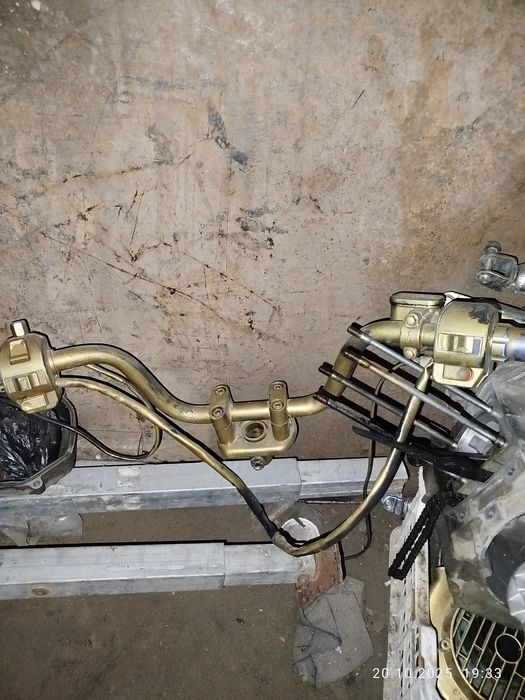 Запчасть от скутер