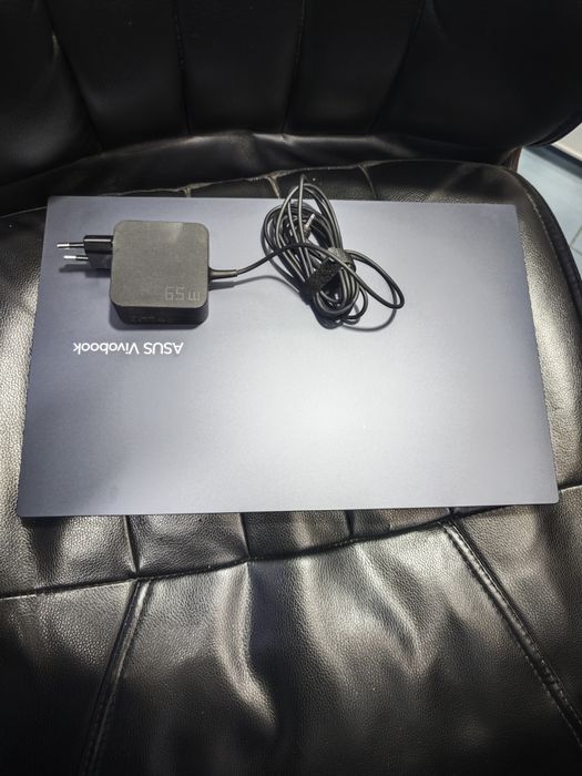 Laptop Asus Vivobook 15 = i7 12700H/16 Gb Ram/512 Gb SSD