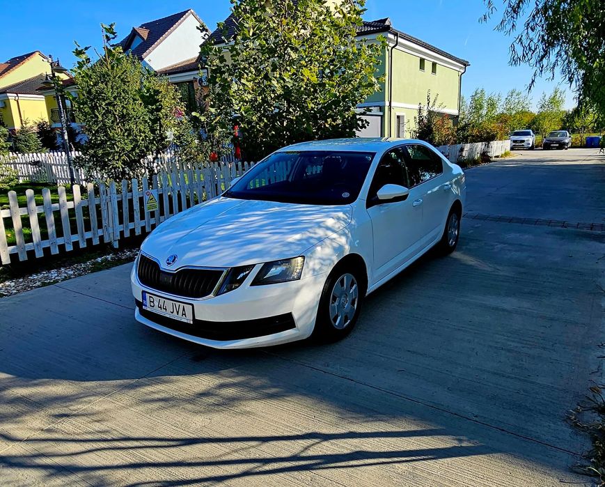 Skoda Octavia Autoturism achizitionat din Romania de nou