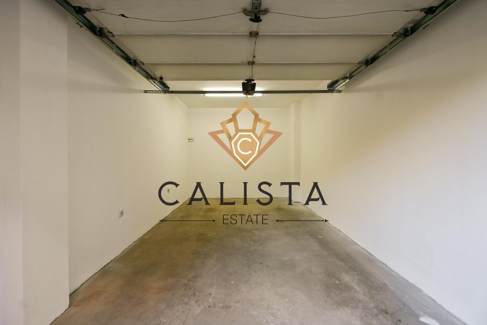 Тристаен апартамент под наем в центъра на София, 2209158