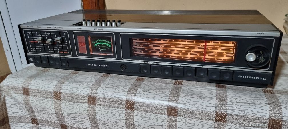 Radio receiver Grundig RTV 901 HI FI