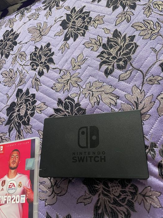 Nintendo Switch +7 игри