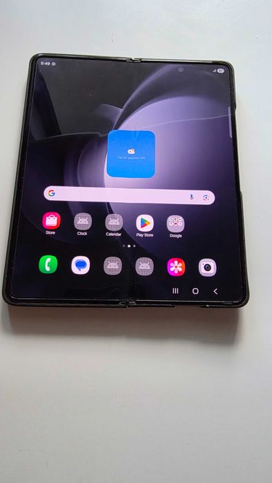 Samsung Galaxy Z Fold 5 512GB Black + 3 cases