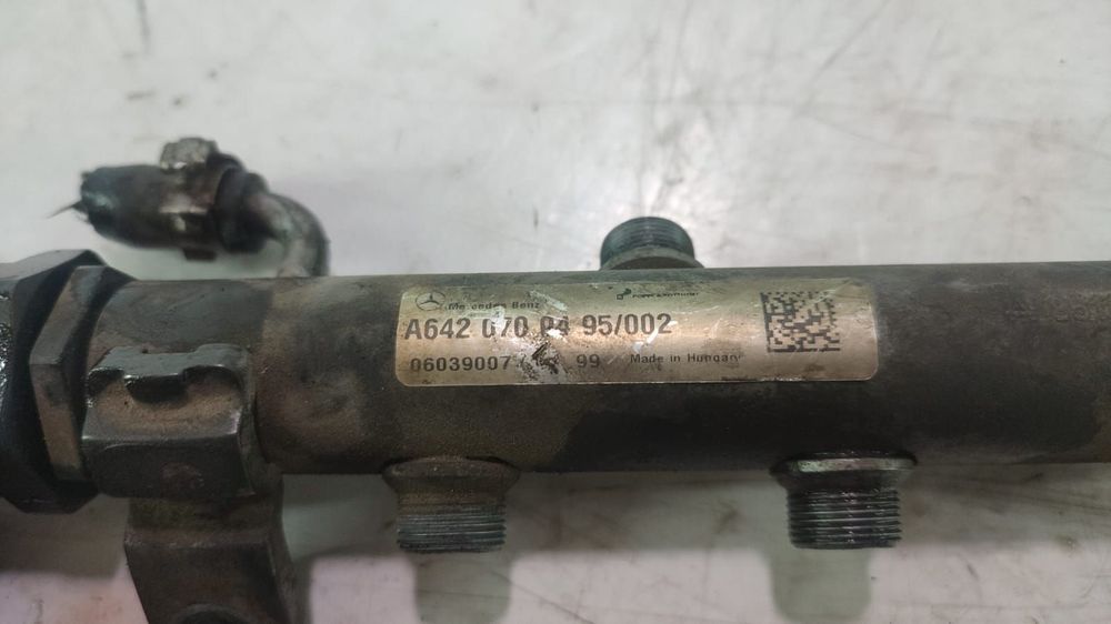 Rampa injectoare 3.0 cdi om642 A6420700495 Mercedes-Benz Vito W639 [2