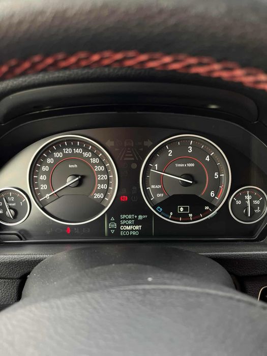 BMW F31 318D Model Sport