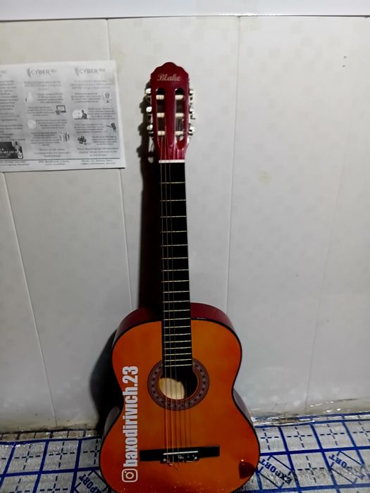 Classik gitara 39