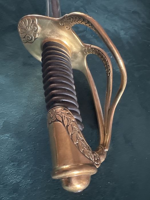 Sabie veche reconditionata