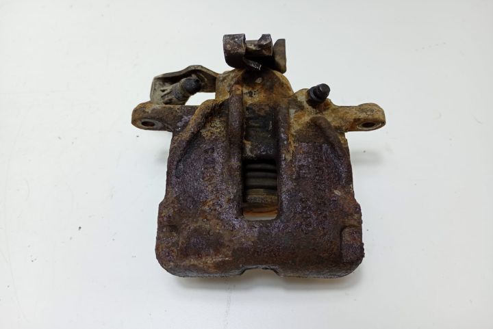 Etrier dreapta spate Renault Trafic  seria