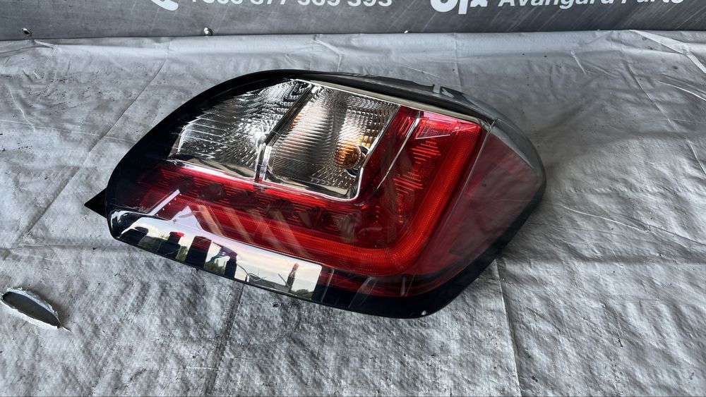 Десен и ляв стоп Mitsubishi Mirage 2020-