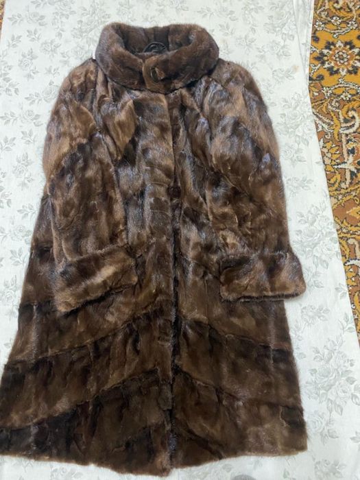 Шуба норковая, натуральный мех, безумно тёплая!