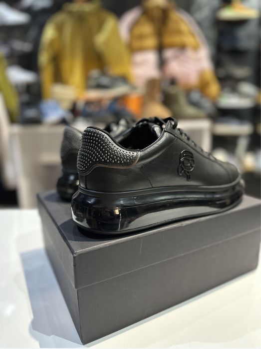 OUTLET House Sf.Ghe/Te astepta cu oferte la branduri de TOP!