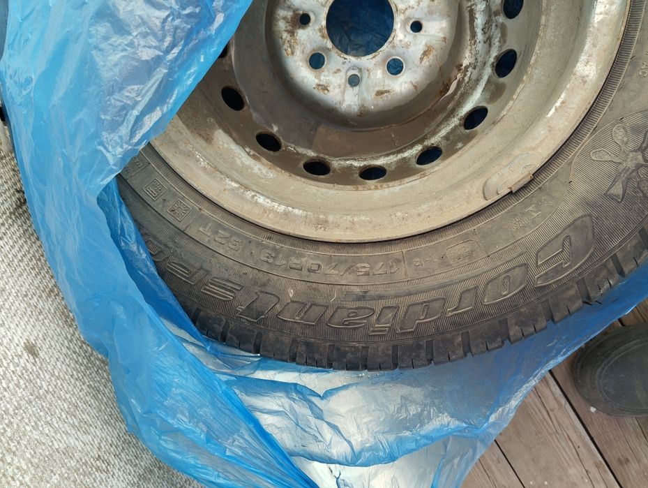 Продам летний шины с дисками р13