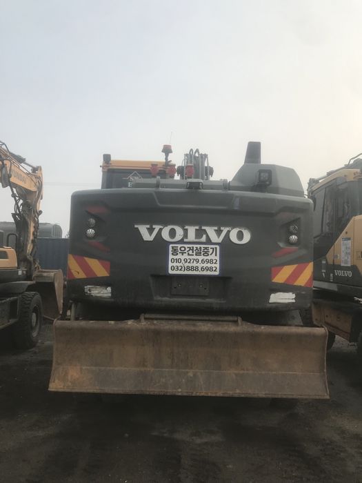 Ekskavator Volvo EW140E 2017yil
