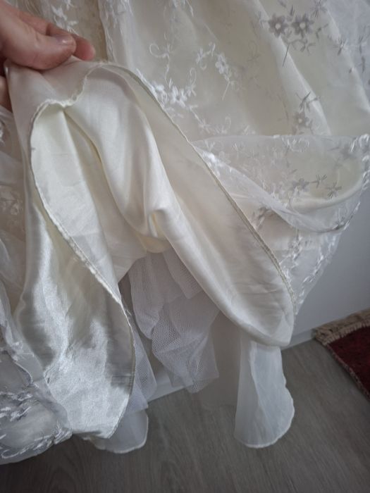 Rochita Mar 9-10 ani