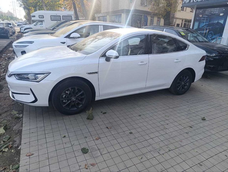 BYD Qin Plus EV505 км! 2025г кузов! 2025г модель! Черный! Без пробега!
