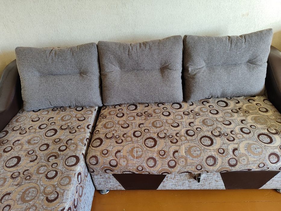 Продам диван раскладной