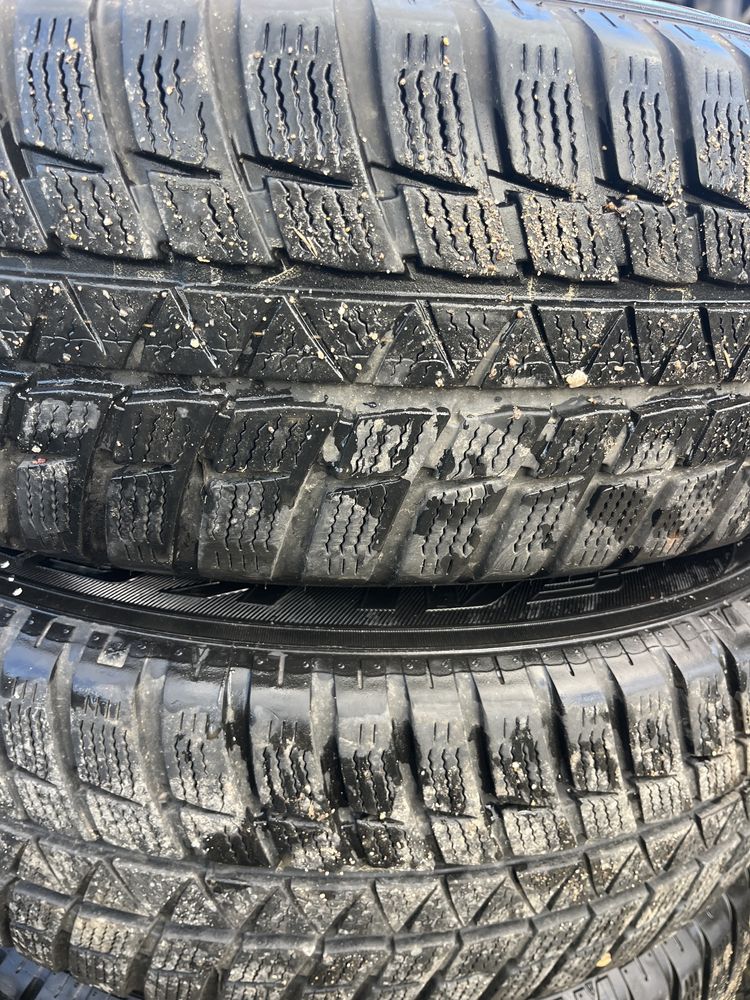 Гуми 215 65 17 Falken