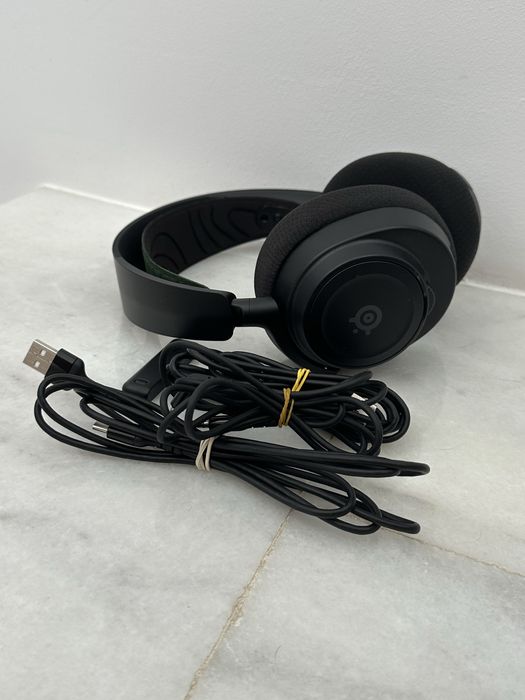 Casti gaming Steelseries Arctis Nova 7X Wireless