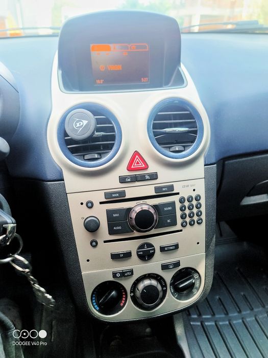 Vând Opel Corsa 2008, benzină