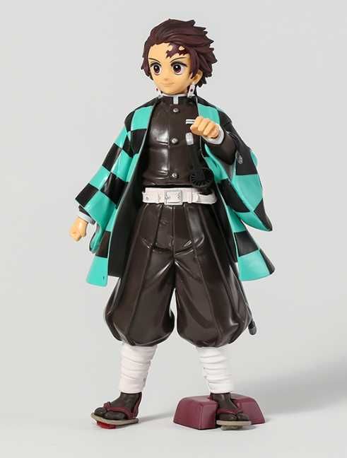 Figurina Demon Slayer Tanjirou 23 cm anime