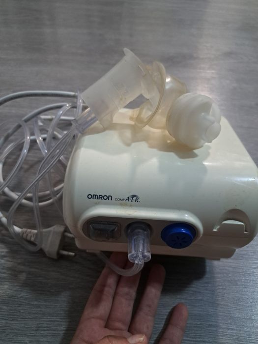 OMRON инголятор продаётся
