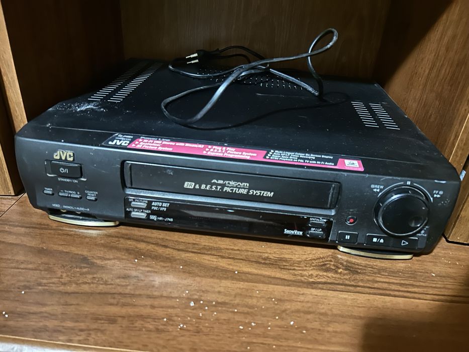 Casetofon JVC HR VHS Video player & recorder Digital Stereo