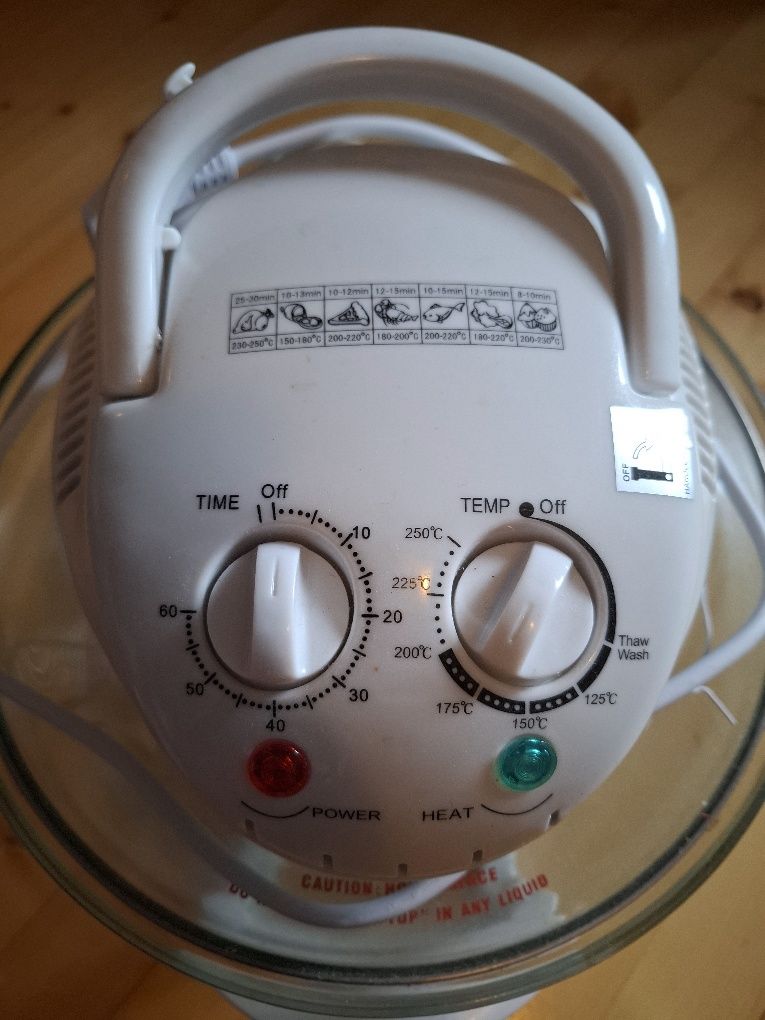 Като нов: MÜHLER MFC-1200 2IN1 – Халогенна фурна и Еър Фрайър