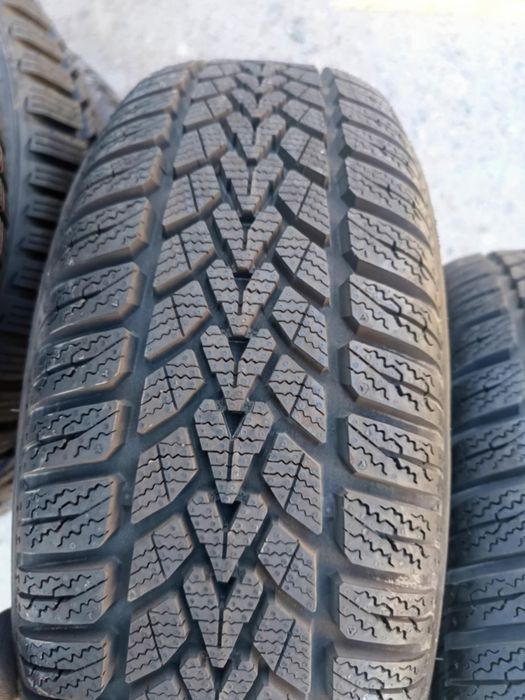 185/60/17 2броя Dunwop Winter Response2.Гумите са чисто нови.