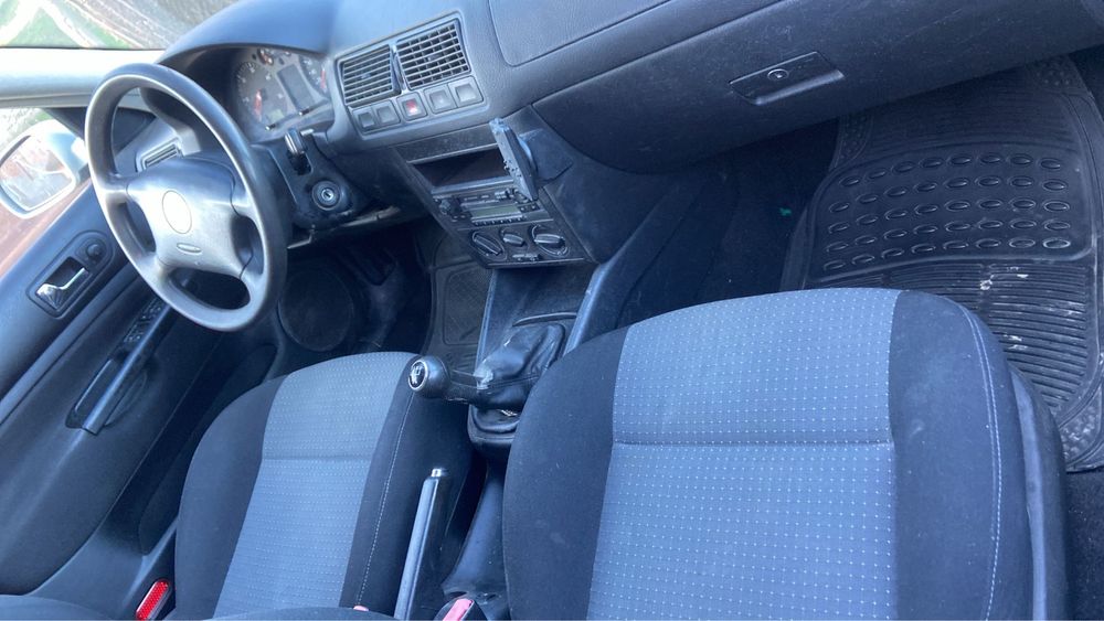 VW Golf 4 de vanzare