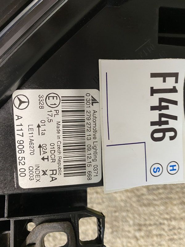 Mercedes CLA W117 BiXenon 2012/2014 Faruri lampa F1446 F1447