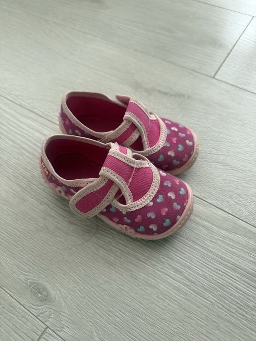 Детски пантофи Колев и Колев за момиче