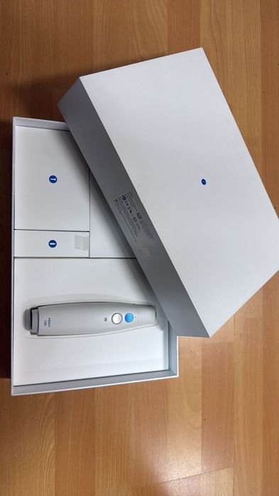 Medit i700 - Scanner Intraoral NOU
