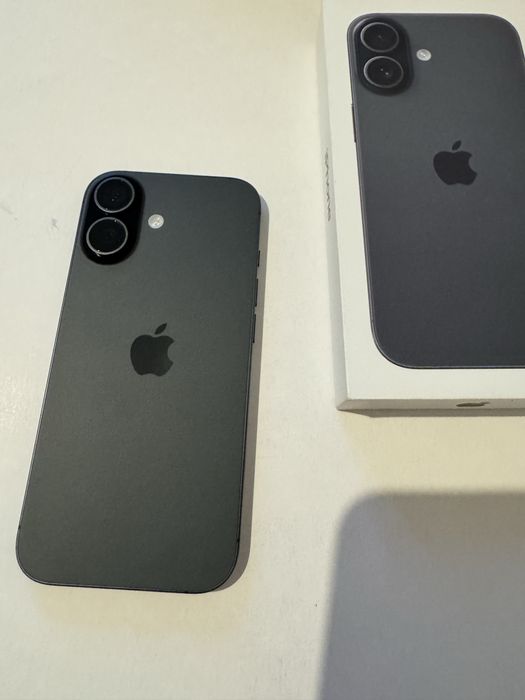 De vanzare iphone 17 ca nou