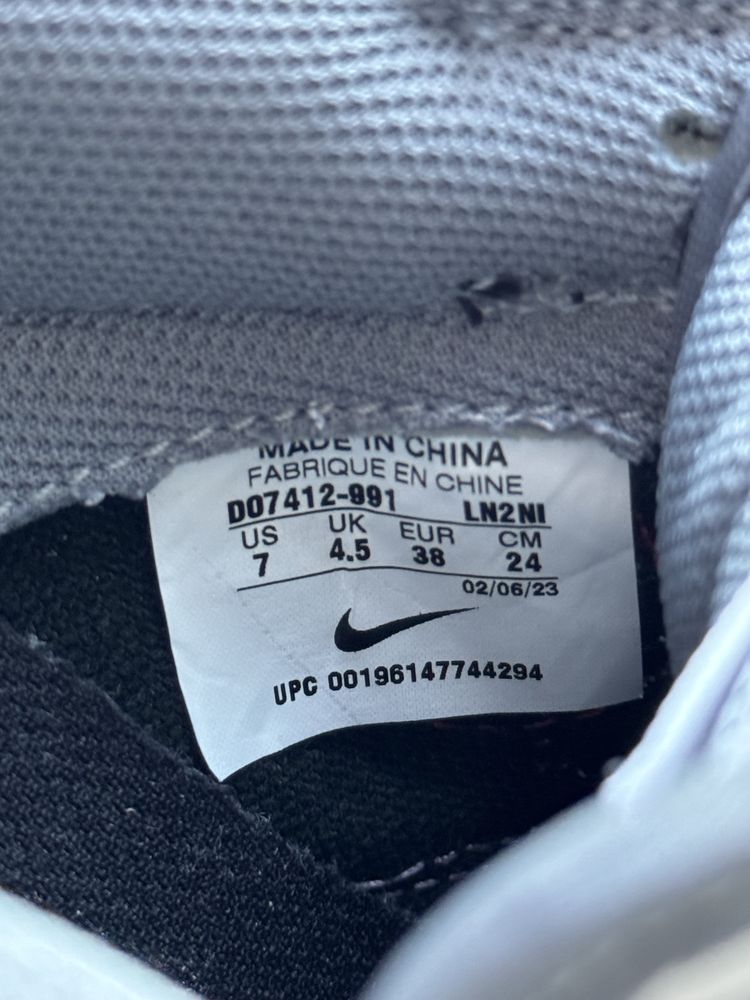 Маратонки Nike