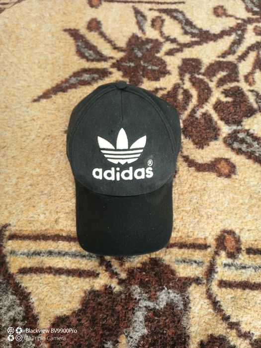Sapca Adidas neagra in stare buna