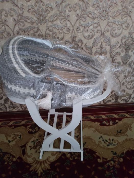 To’qilgan belanchak qol ishi