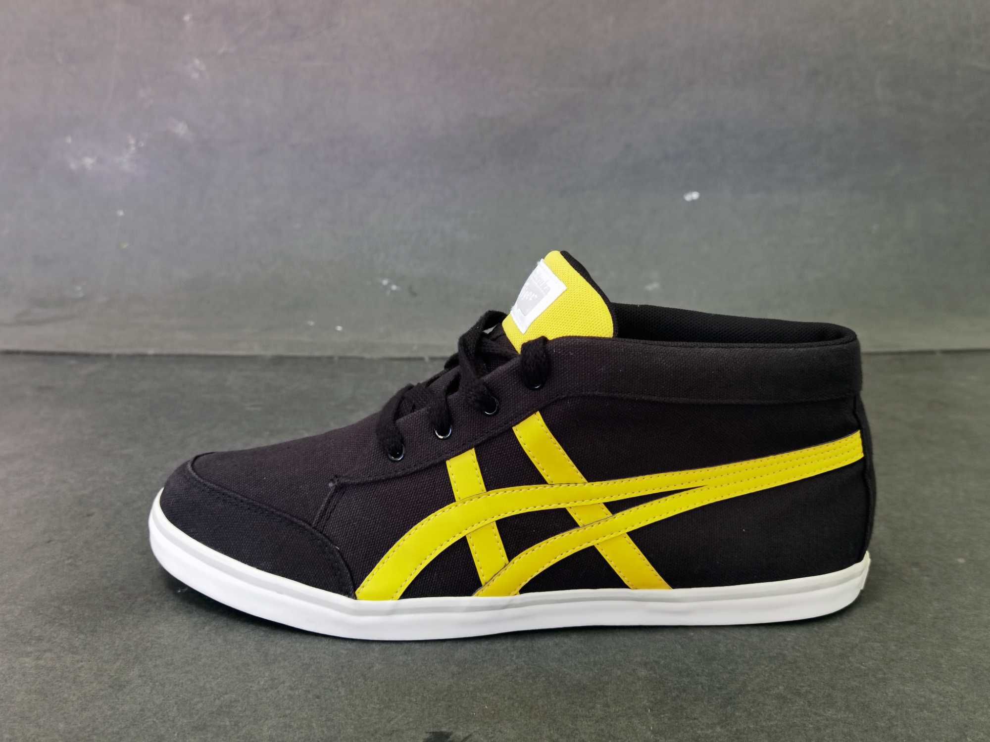 Adidasi Tenisi barbati 44 45  Ghete  ONITSUKA Tiger -indonesia  Ca NOI