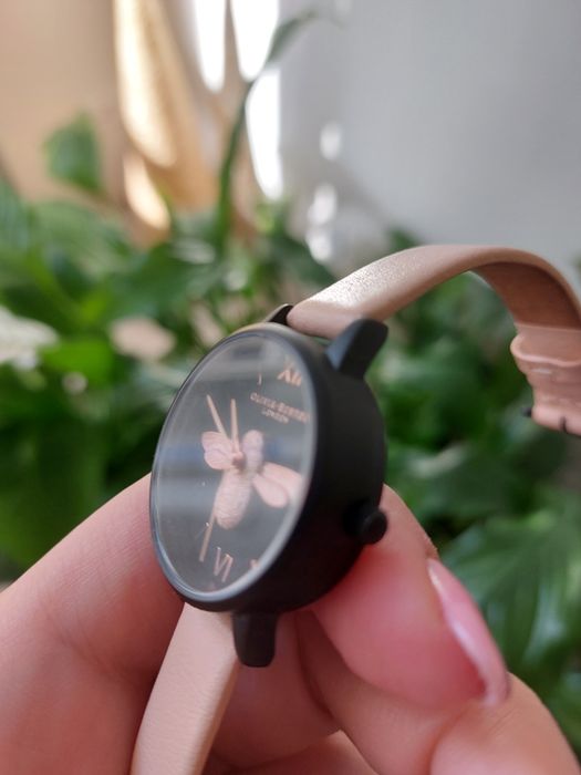 Дамски часовник Olivia Burton