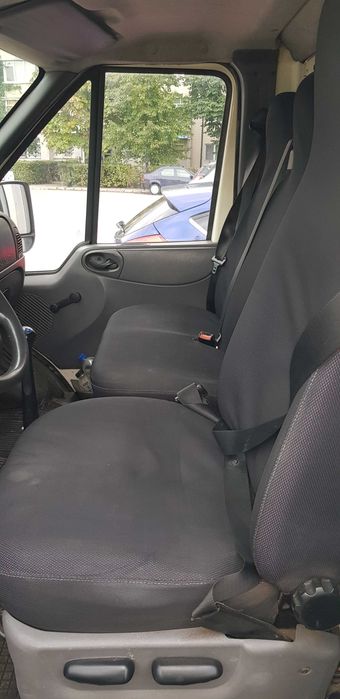 Urgent!! Vand autoutilitară 4,5 tarată la 3,5.