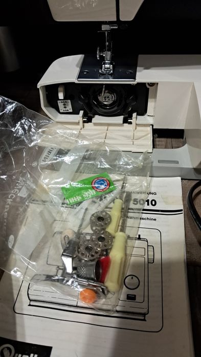 Mașină de cusut Privileg